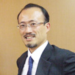 伊関　淳