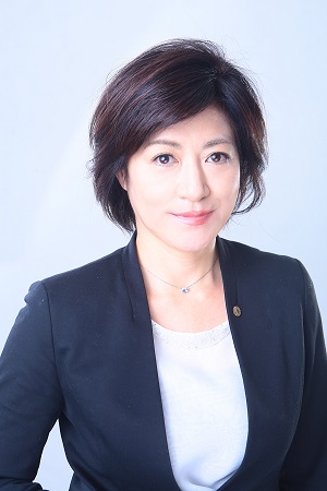 鈴木 麻利子