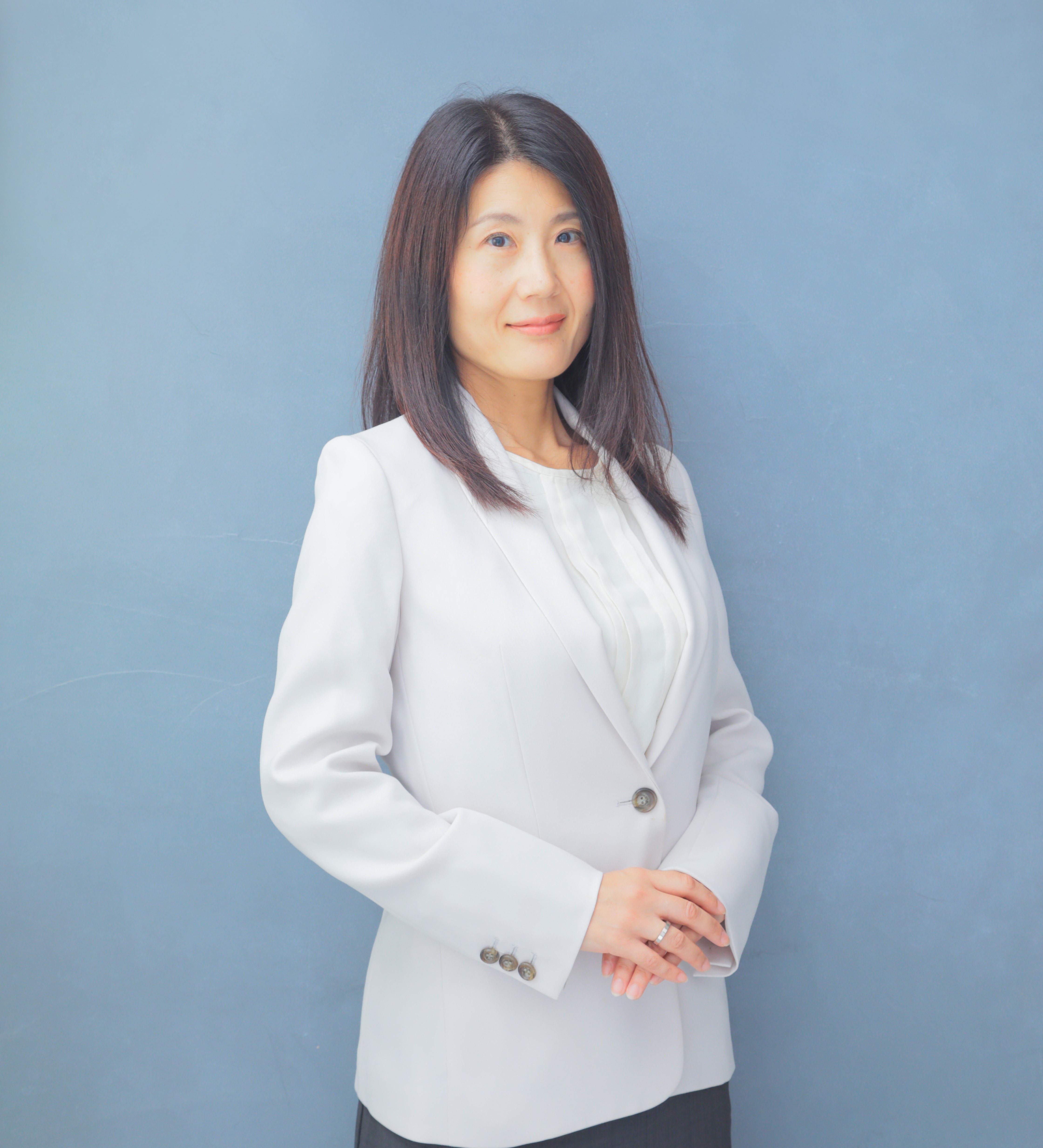 井上　朋子