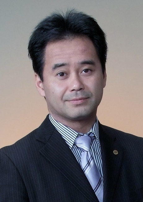 今村　英治