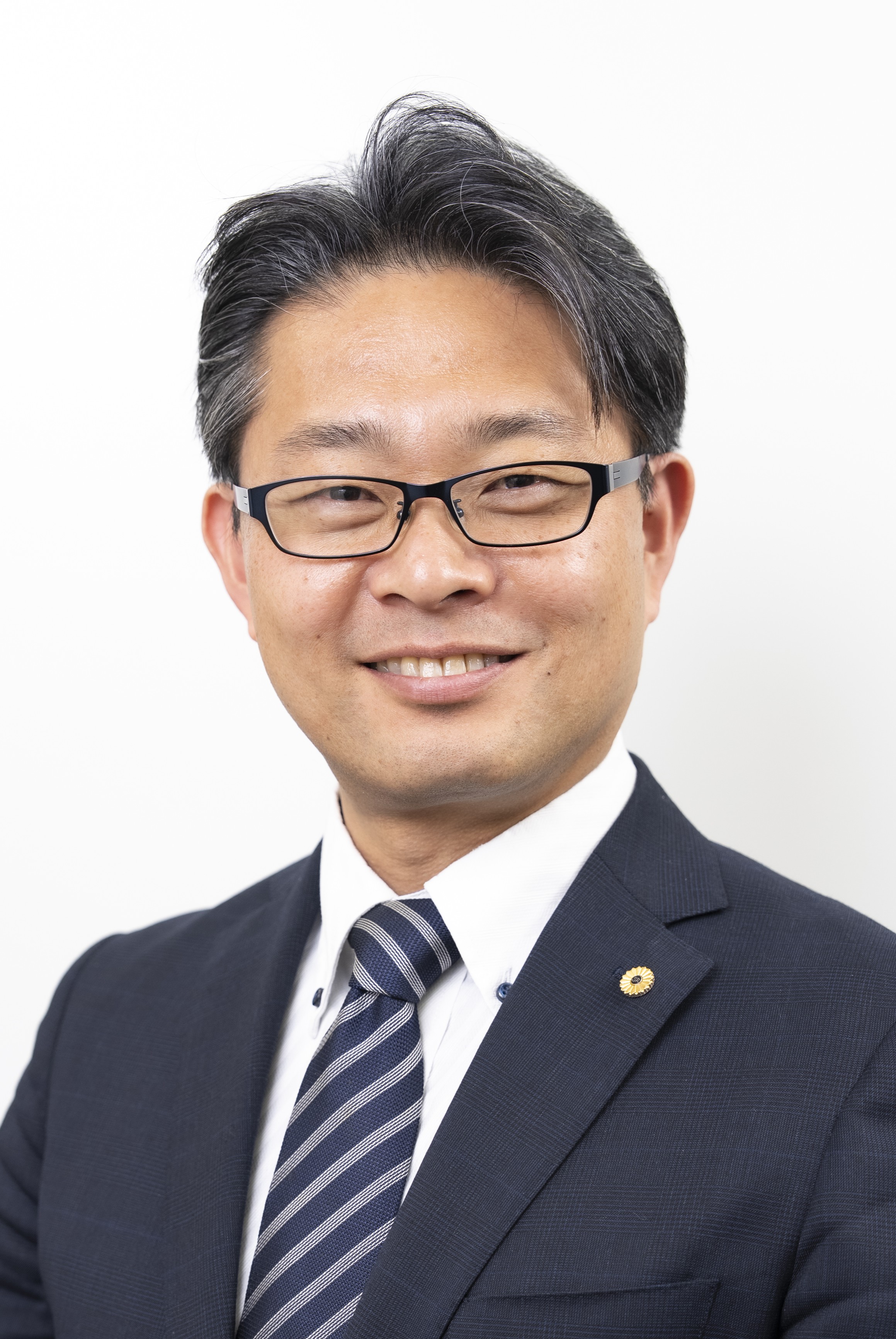 横山　大輔
